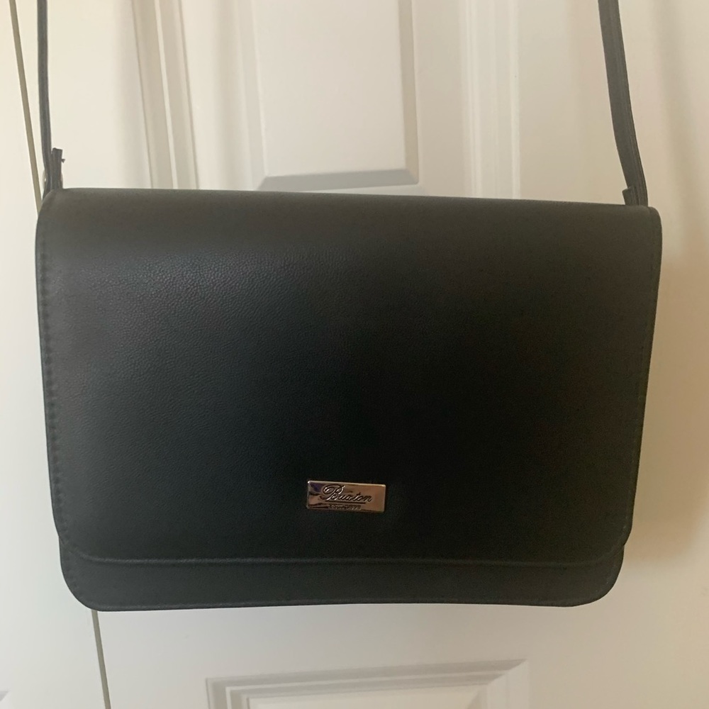 ❗️SOLD❗️ Small leather crossbody!👜